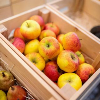 ❗️ Po více než dvou týdnech se dá k naší prodejně v Suchomelské ulici (u Terna) zajet i zaparkovat ❗️ Tak hurá k nám do...