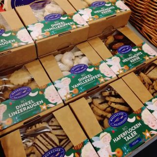 ❗Bio vánoční cukroví od řemeslné pekárny Bio-Hofbäckerei Mauracher k zakoupení na obou prodejnách v Českých Budějovicích...