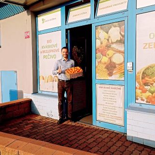 ‼️Vážení přátelé Spižírny 🍀, v pátek 31.5. bude naše prodejna na Suchomelské ulici (u Terna) po 10 letech otevřená...